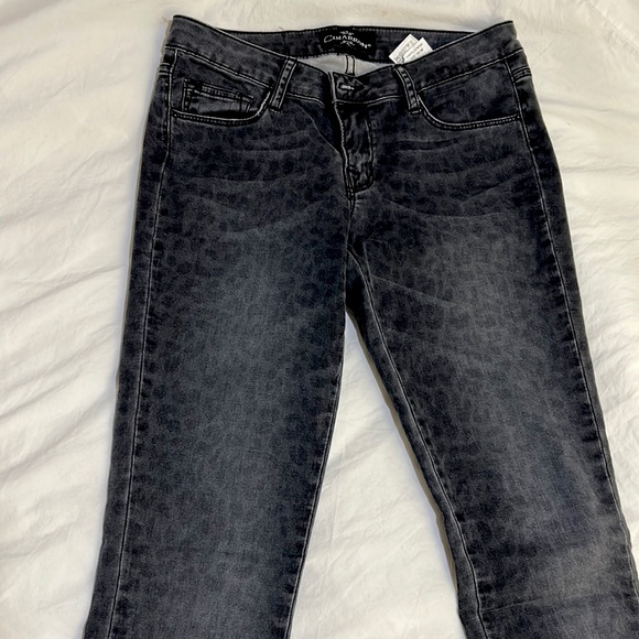 Low-rise Cimarron skinny jeans, unique grey faded-cheetah print - Picture 5 of 7